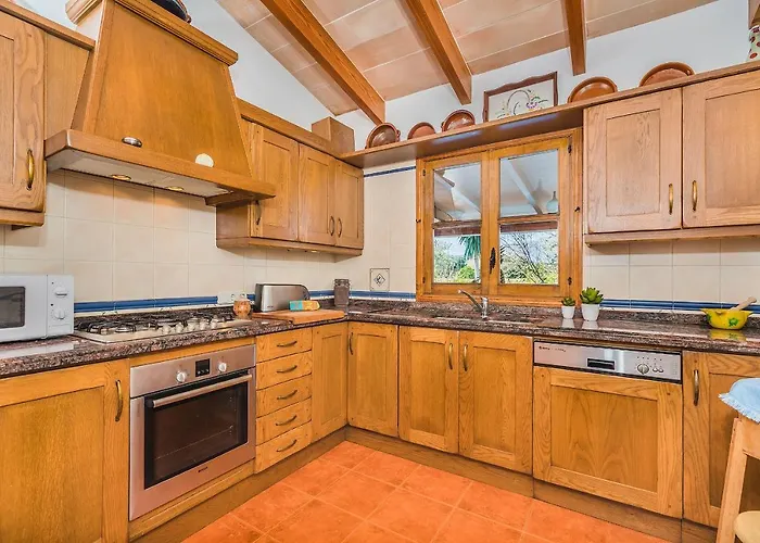 Вілла Santuiri *